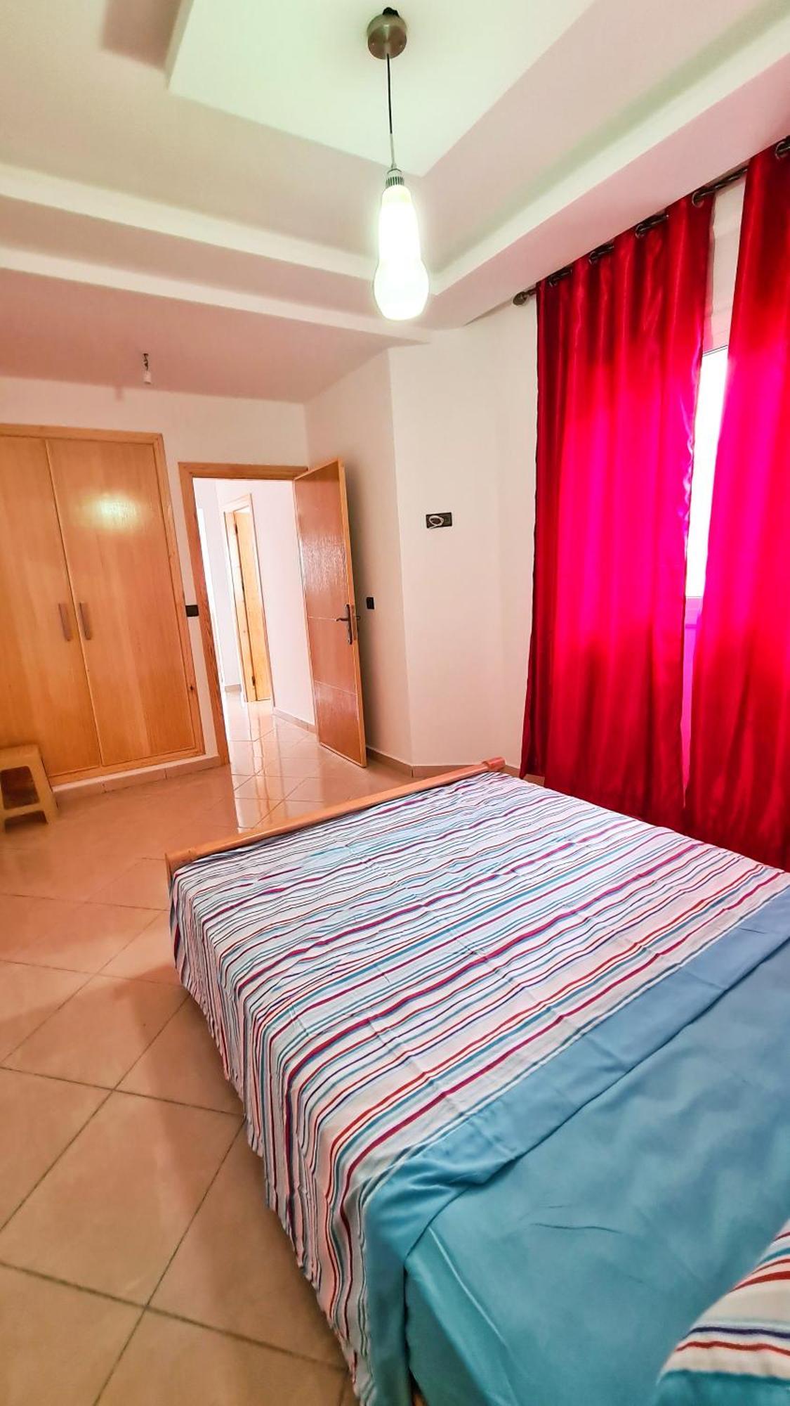 Enjoy Your Vacation Here, 1 Min To The Beach, Only For Families !! Martil Habitación foto