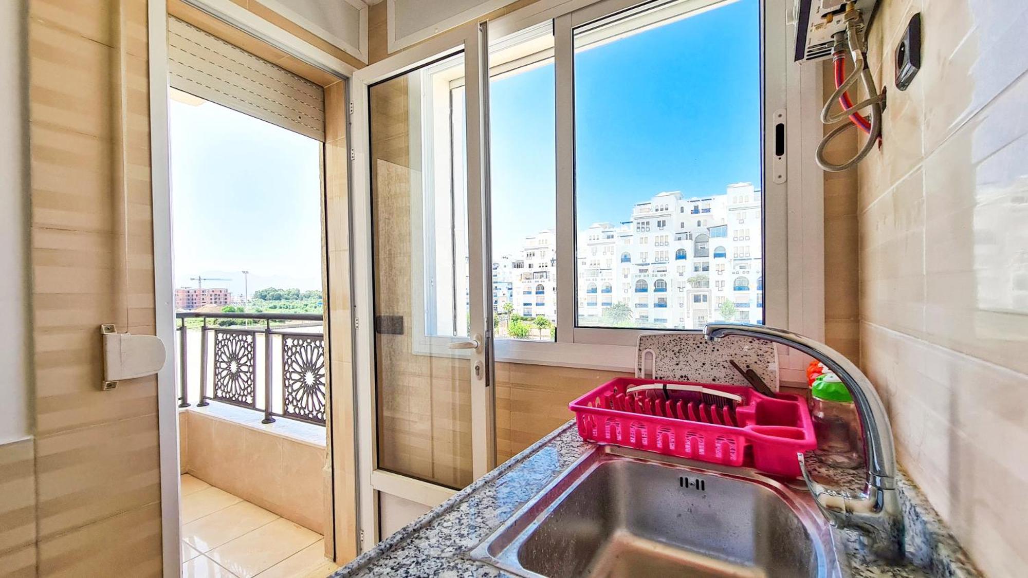 Enjoy Your Vacation Here, 1 Min To The Beach, Only For Families !! Martil Habitación foto