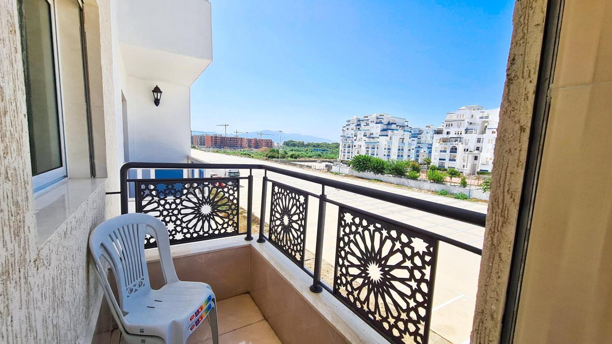 Enjoy Your Vacation Here, 1 Min To The Beach, Only For Families !! Martil Habitación foto